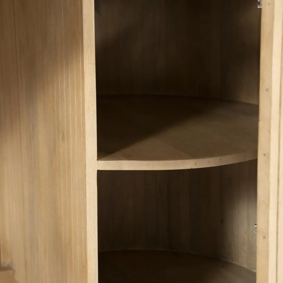 bureau-kira-YloymGlP-5.webp Clearance HUUS Bureau Kira