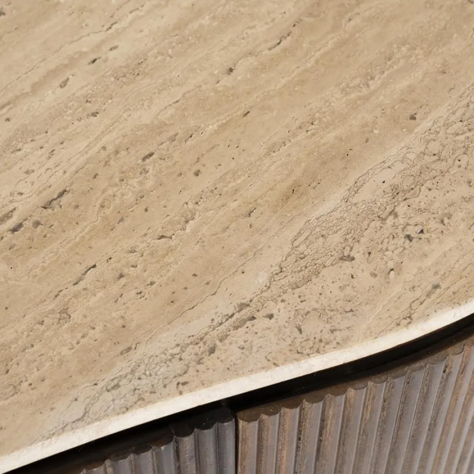 bureau-mari-xJJssLJI-7.webp New HUUS Bureau Mari