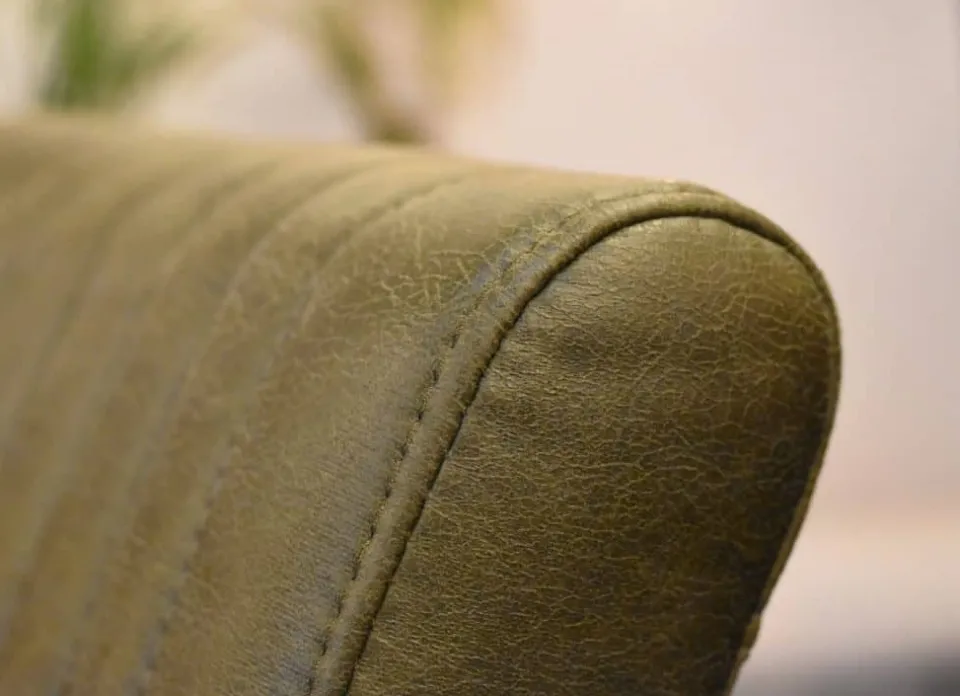 eetkamerstoel-belgi-met-arml-QhPiDPNW-5.webp Best HUUS Eetkamerstoel België Met Arml. – €179,- P.s (per 2 Stuks)