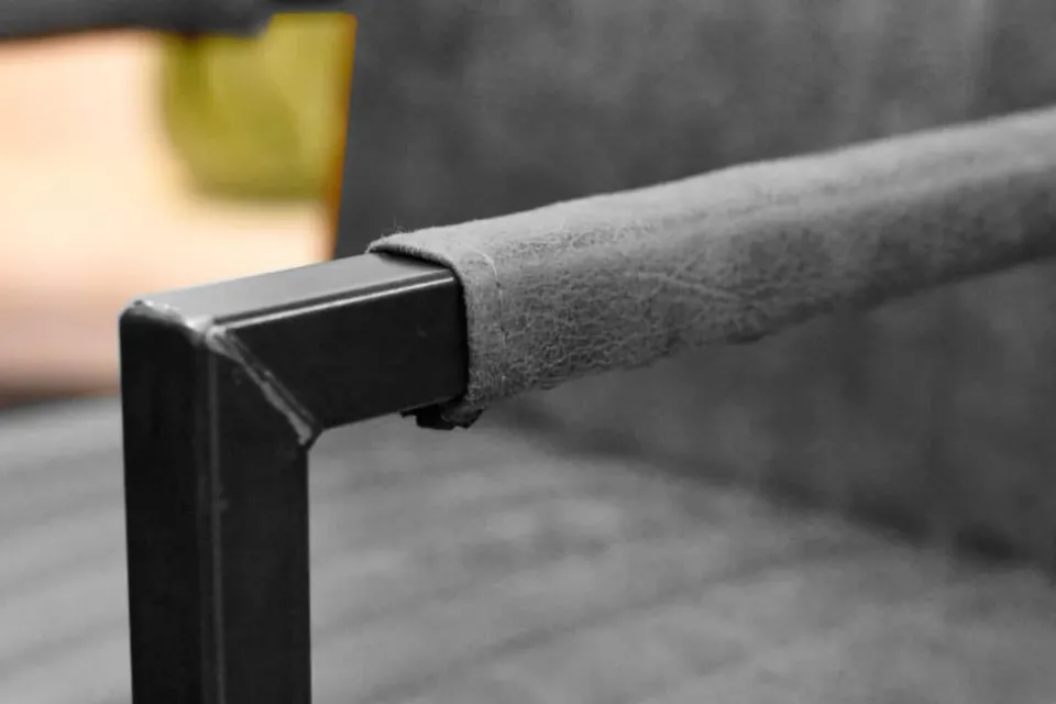 eetkamerstoel-belgi-met-arml-QhPiDPNW-9.webp Best HUUS Eetkamerstoel België Met Arml. – €179,- P.s (per 2 Stuks)