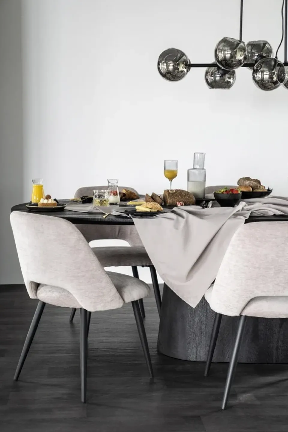 eetkamerstoel-esmee-zonder-arm-BNQoyUcQ-0.webp Hot HUUS Eetkamerstoel Esmee Zonder Armleuning Beige