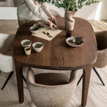 Best HUUS Eettafel Taylor