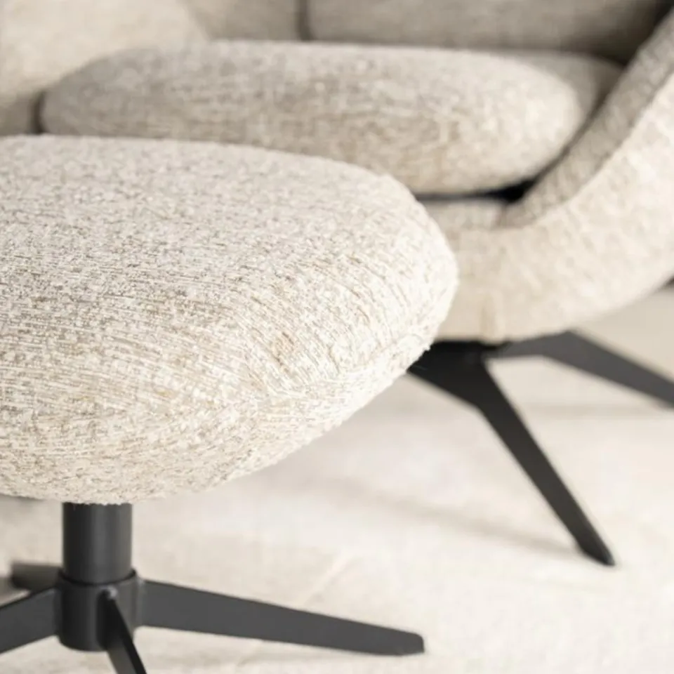 fauteuil-ryan-oMTEQkkd-1.webp New HUUS Fauteuil Ryan