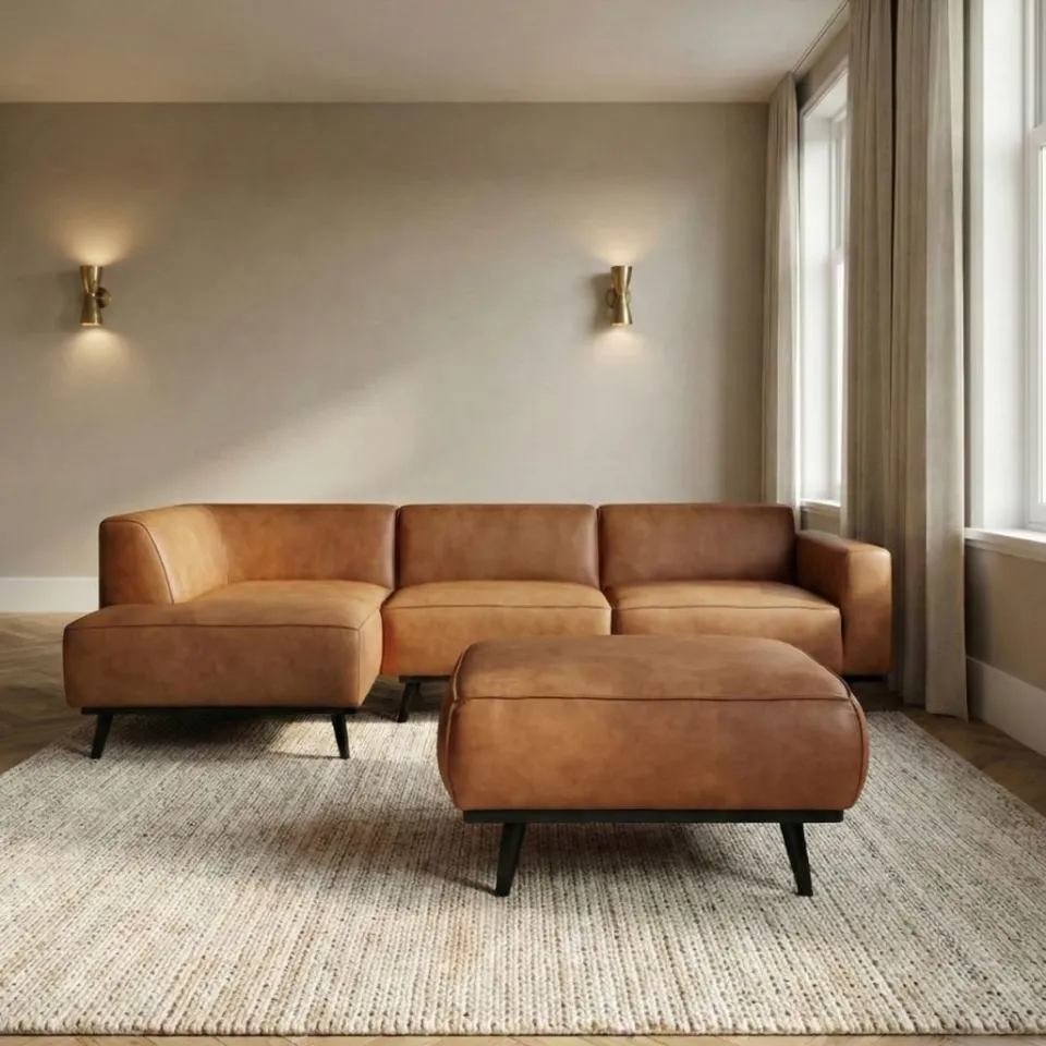 hocker-statement-GALehuIe-0.webp New HUUS Hocker Statement Cognac