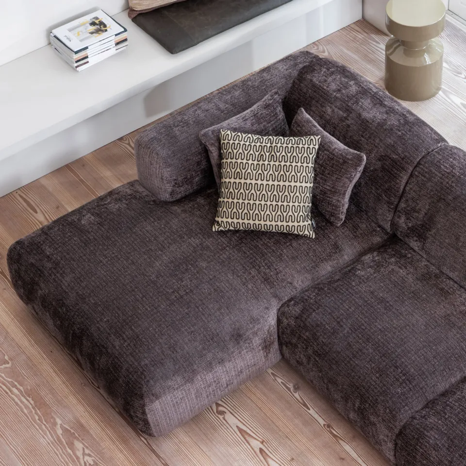 hoekbank-cloud-nMCZUXEm-4.webp New HUUS Hoekbank Cloud