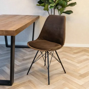 Best HUUS Kuipstoel Velvet Kick – Zwart Frame €79,- P.s