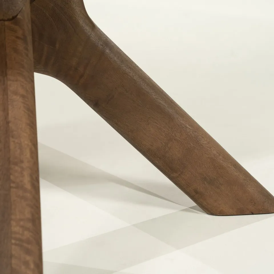 ronde-eettafel-tycho-bQqWDguT-3.webp Outlet HUUS Ronde Eettafel Tycho